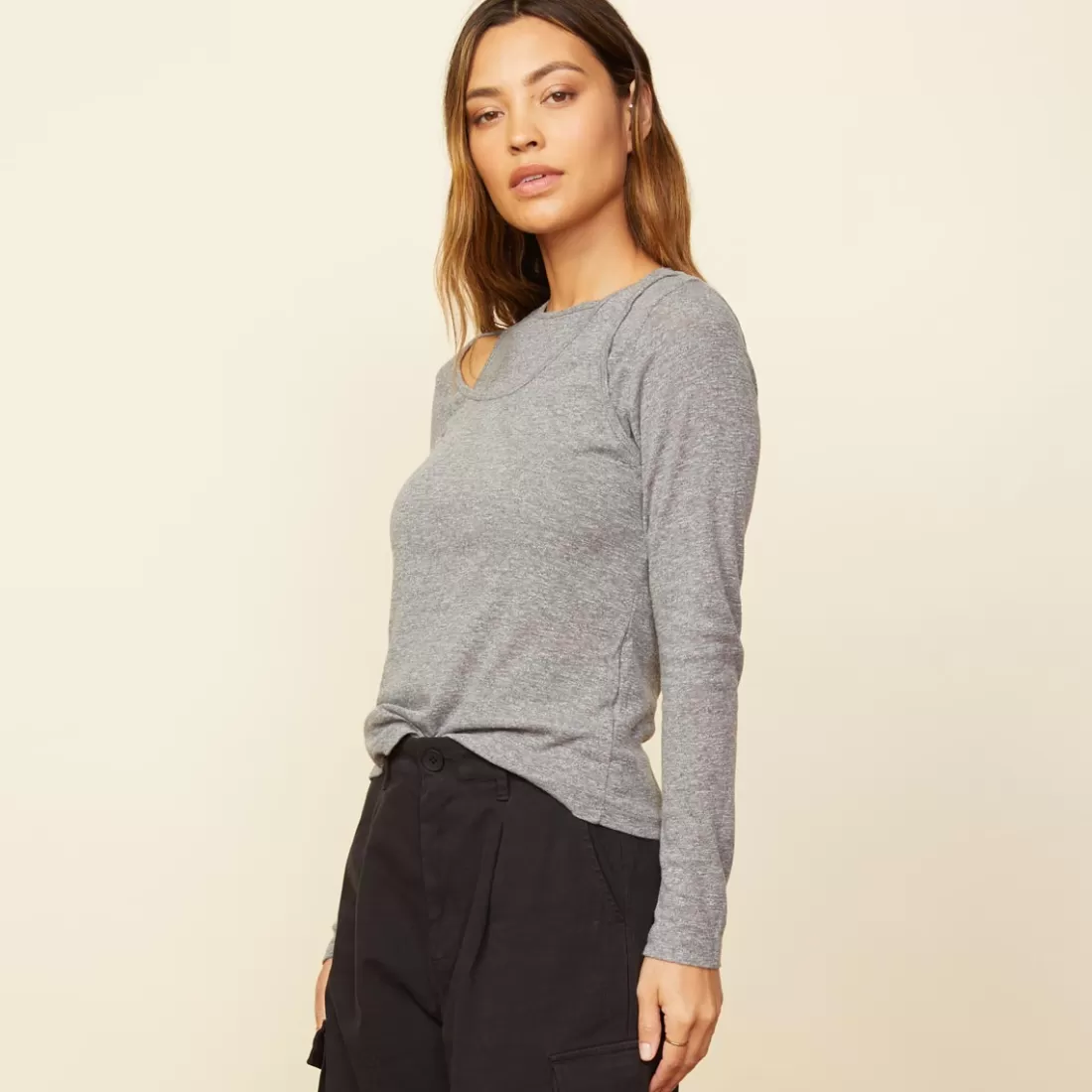 asymmetric_long_sleeve_top_3.webp MONROW Long Sleeve*Asymmetric Long Sleeve Top GRANITE