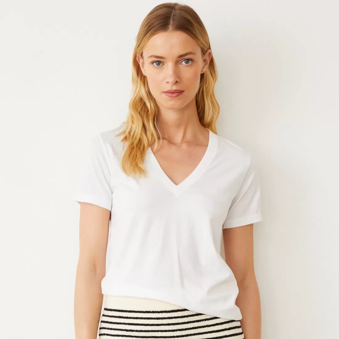 MONROW Tees*Basic V Neck Tee WHITE