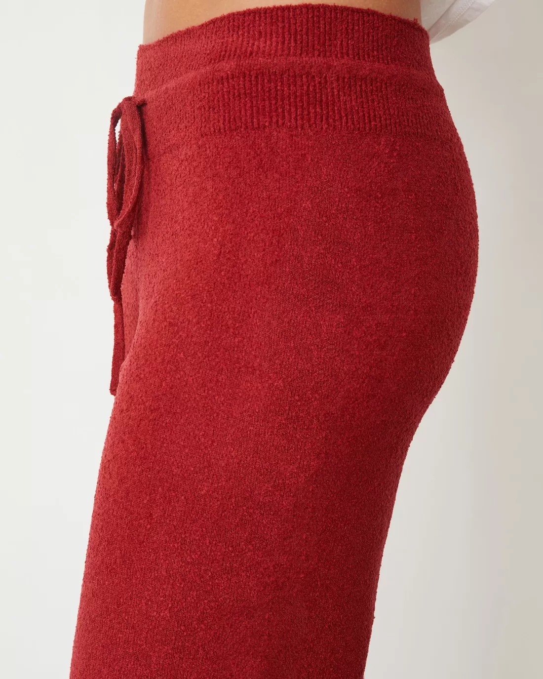 MONROW Travel Essentials | Pants*Boucle Knit Crop Straight Leg Pant MAROON