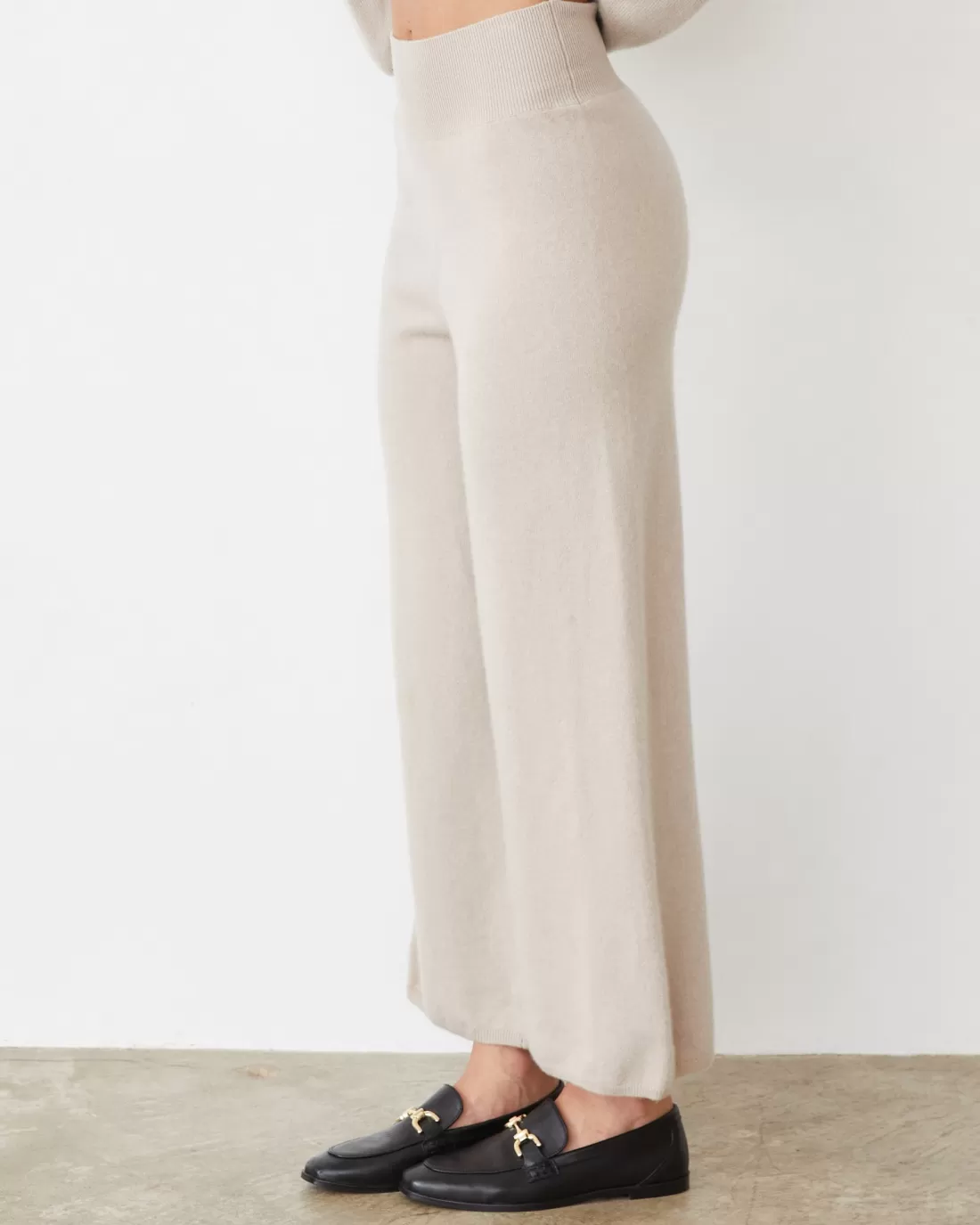 MONROW Travel Essentials | Sets*Cashmere Crop Pant CHALK