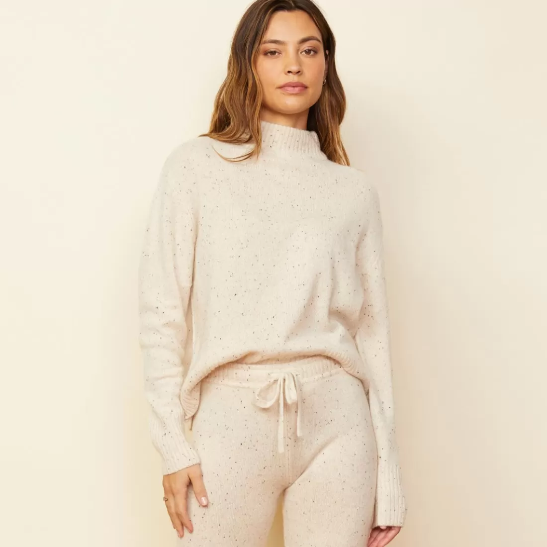 MONROW Sweatshirts*Cashmere Neps Mock Neck Sweatshirt CREAM