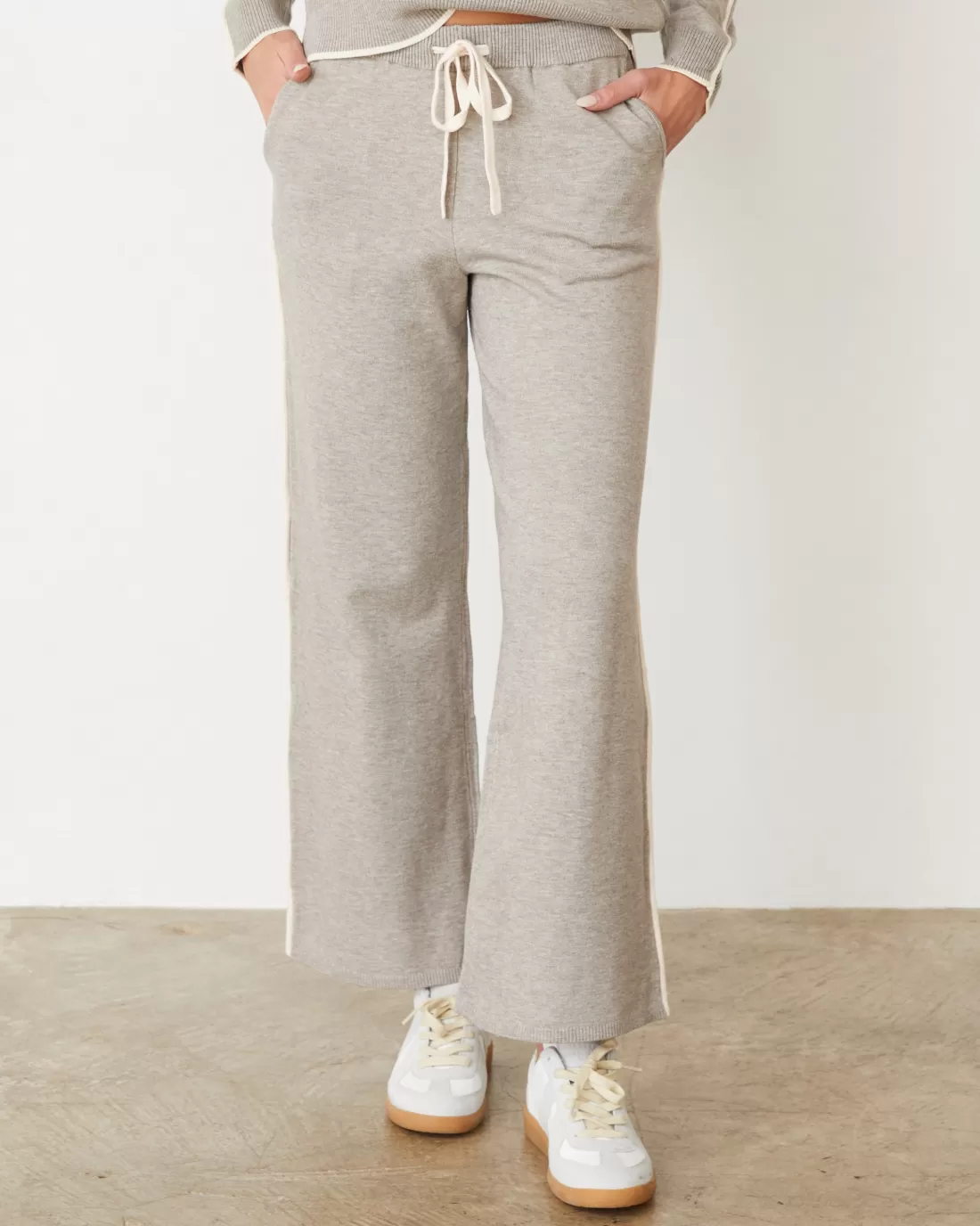 MONROW Soft Knit | Travel Essentials*Lightknit Pant With Contrast Piping HEATHERGREY
