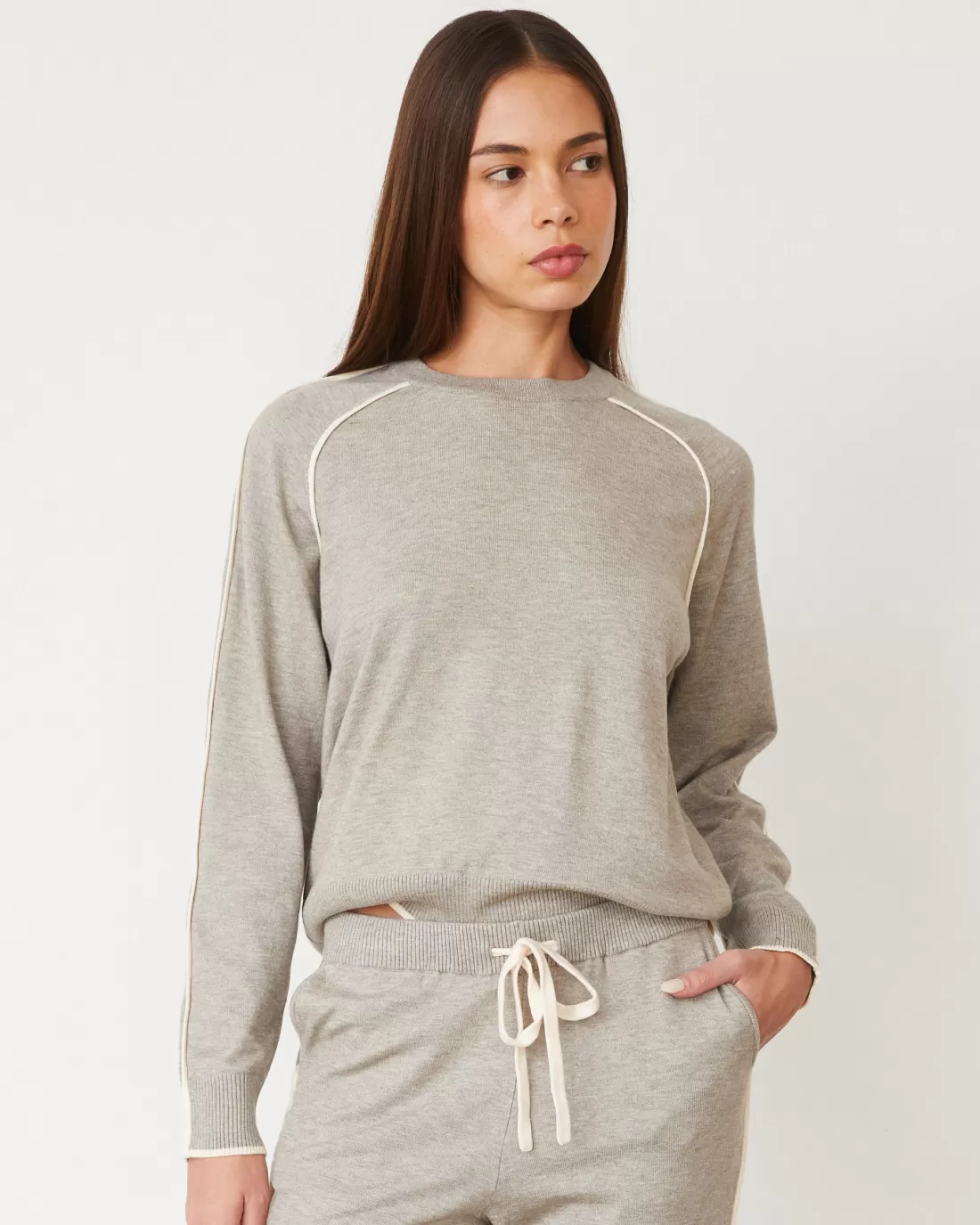 MONROW Soft Knit | Travel Essentials*Lightknit Sweater With Contrast Piping HEATHERGREY