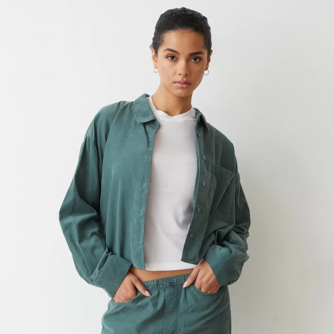 MONROW Long Sleeve*Mini Corduroy Cropped Shirt CACTUS