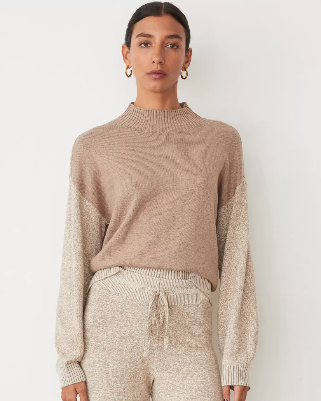 MONROW Travel Essentials | Sets*Organic Cotton Cashmere Funnel Neck Sweater WALNUT