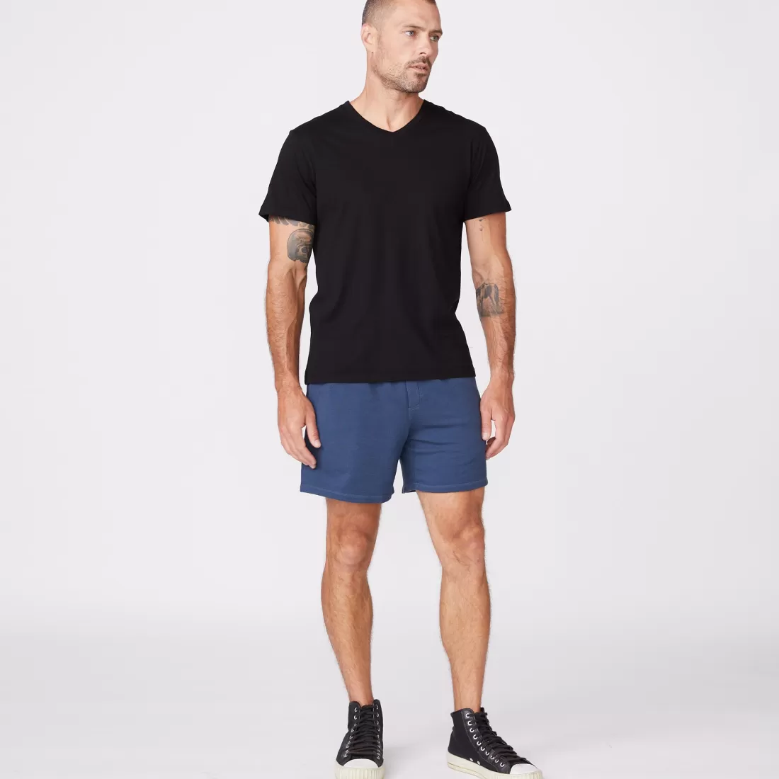 MONROW Men's Tops*Relaxed V BLACK
