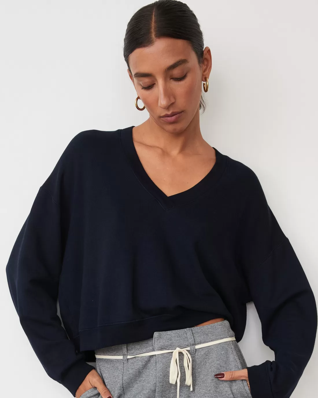 MONROW Softfleece | Sweatshirts*Softfleece Crop V Neck Sweatshirt DARKNAVY