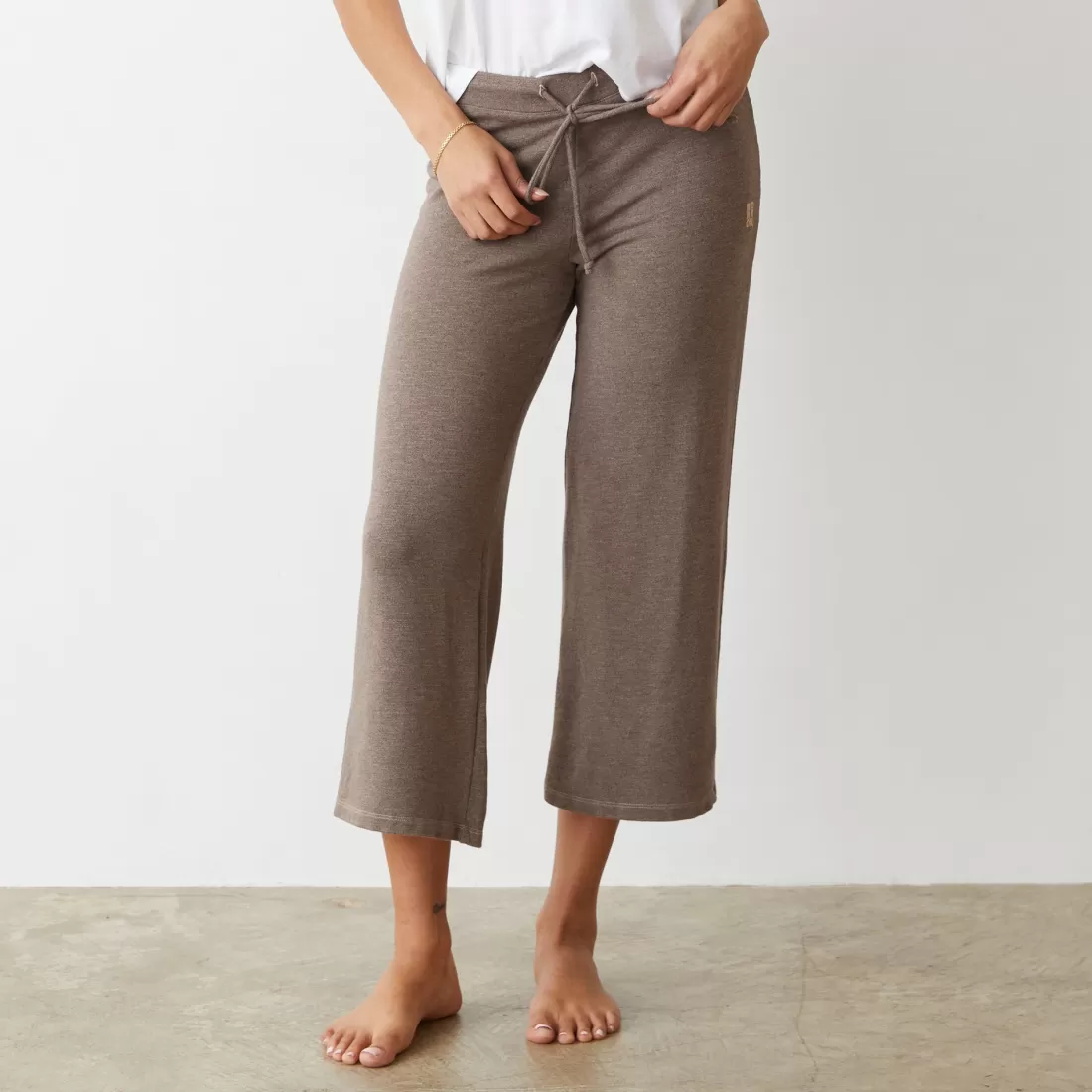 MONROW Supersoft | Sweats*Supersoft Crop Lounge Pant PECAN