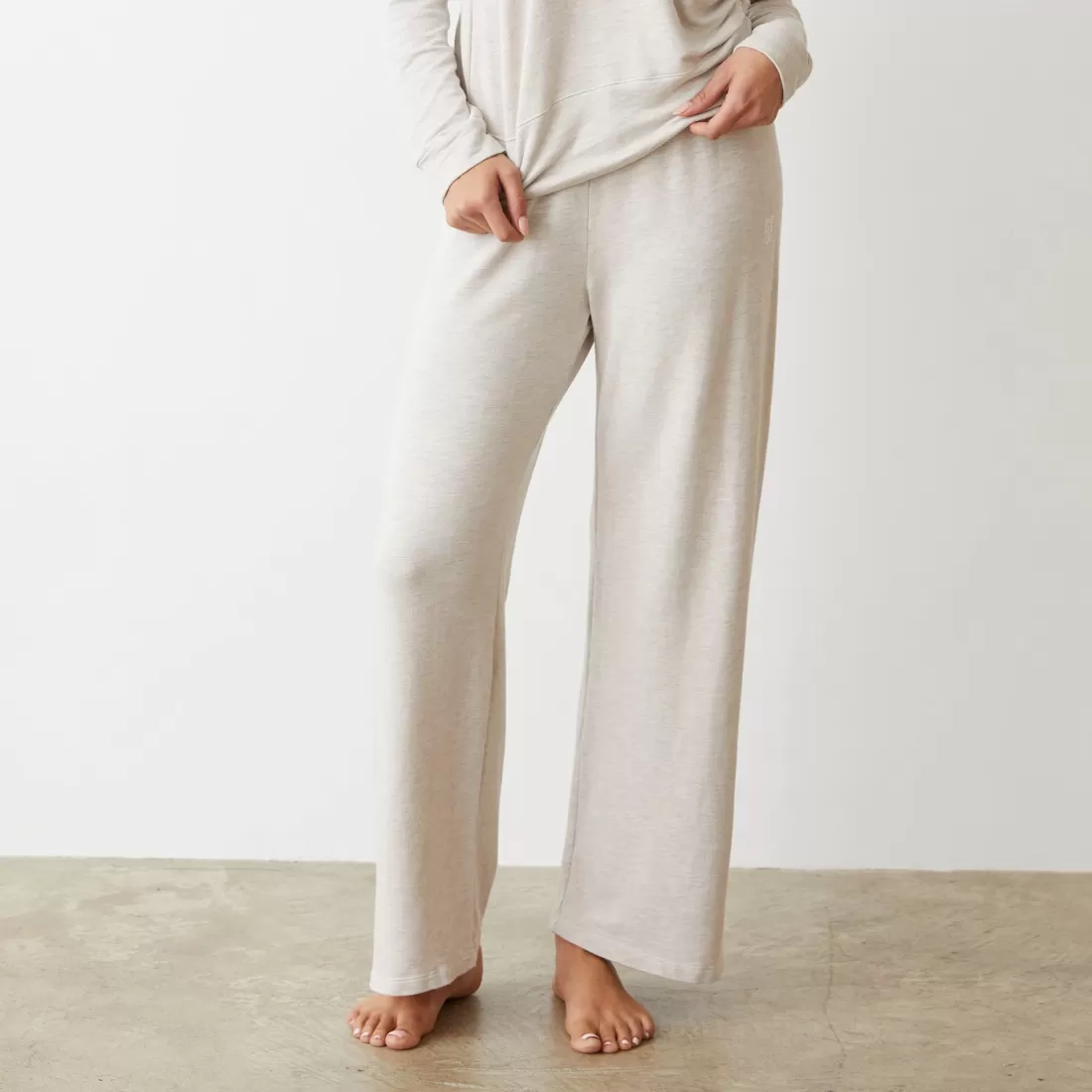 MONROW Supersoft | Sweats*Supersoft Crop Straight Leg Sweat BONE