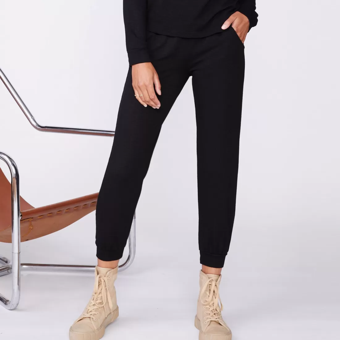 MONROW Supersoft | Sets*Supersoft Jogger BLACK