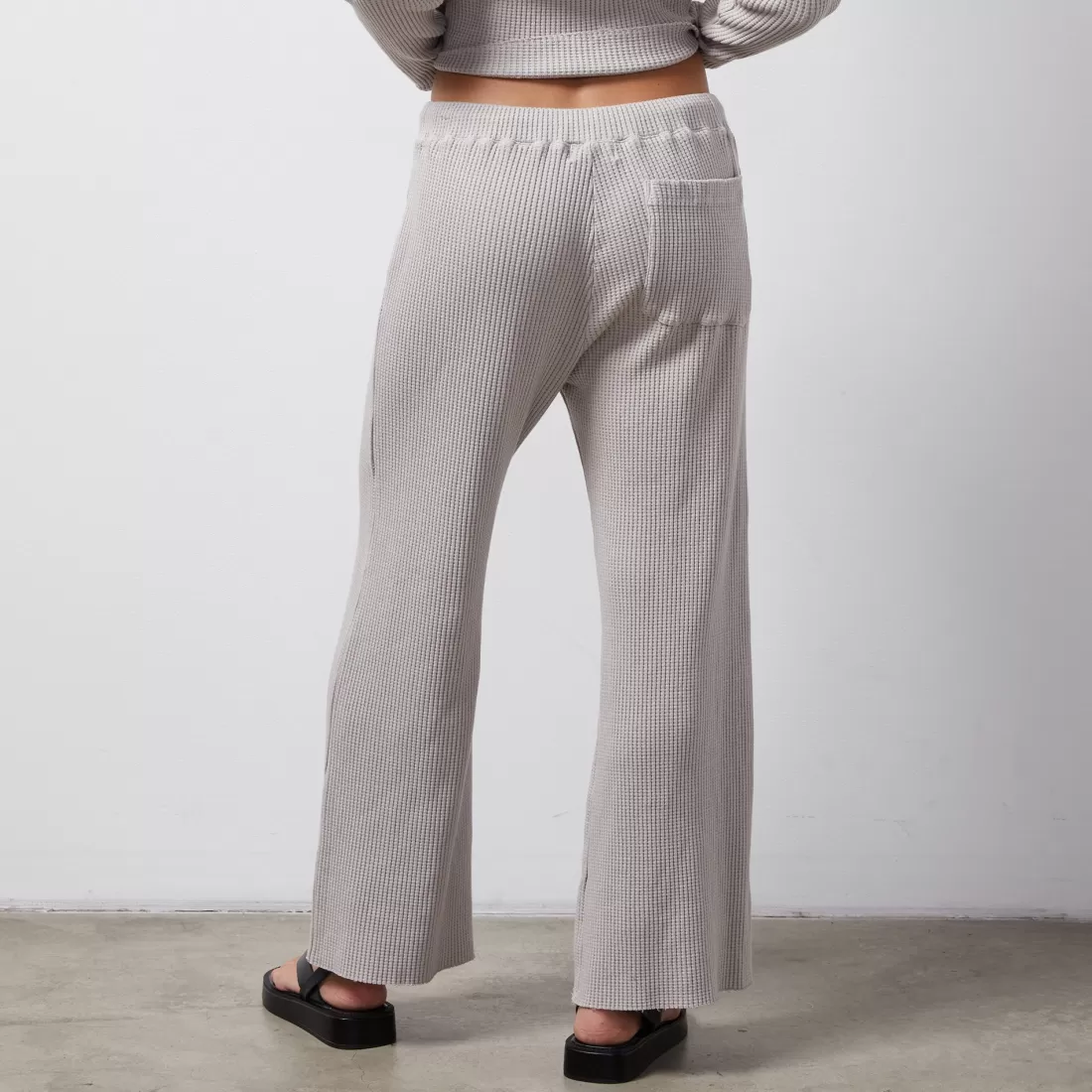 MONROW Sweats*Waffle Crop Lounge Sweat STONEGREY